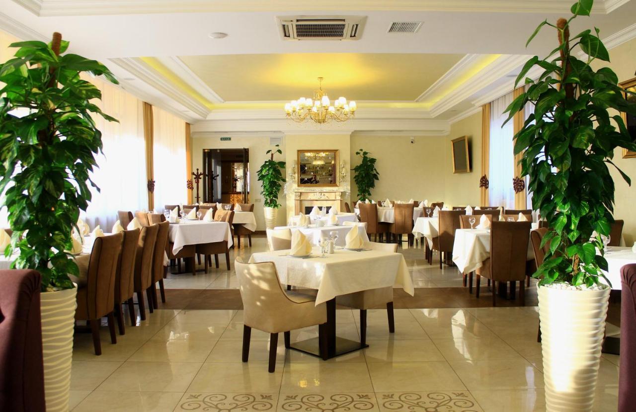 Argo Hotel Lviv Ngoại thất bức ảnh