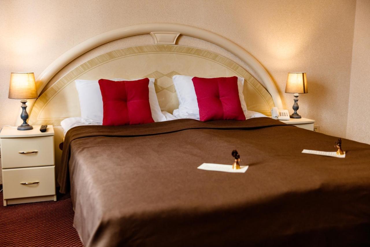 Argo Hotel Lviv Ngoại thất bức ảnh