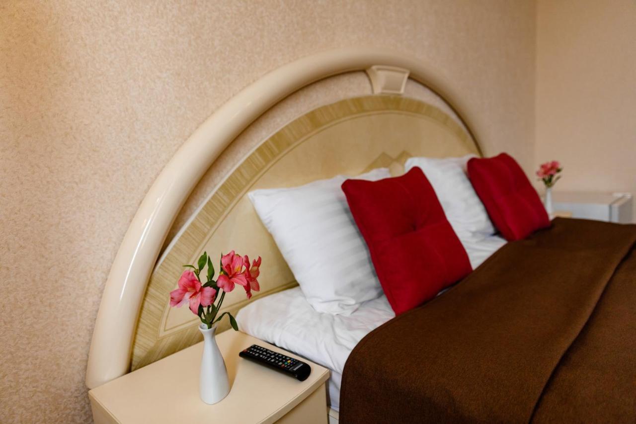 Argo Hotel Lviv Ngoại thất bức ảnh