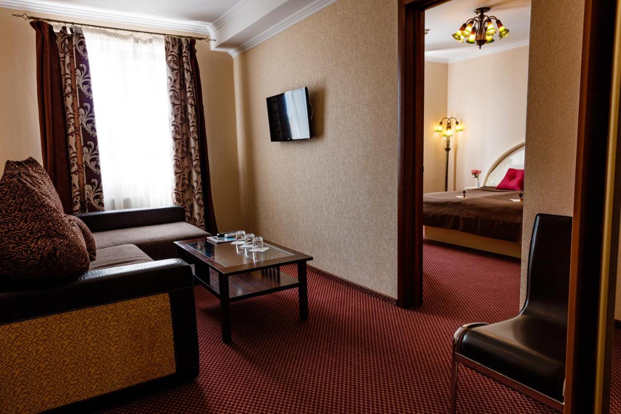 Argo Hotel Lviv Ngoại thất bức ảnh