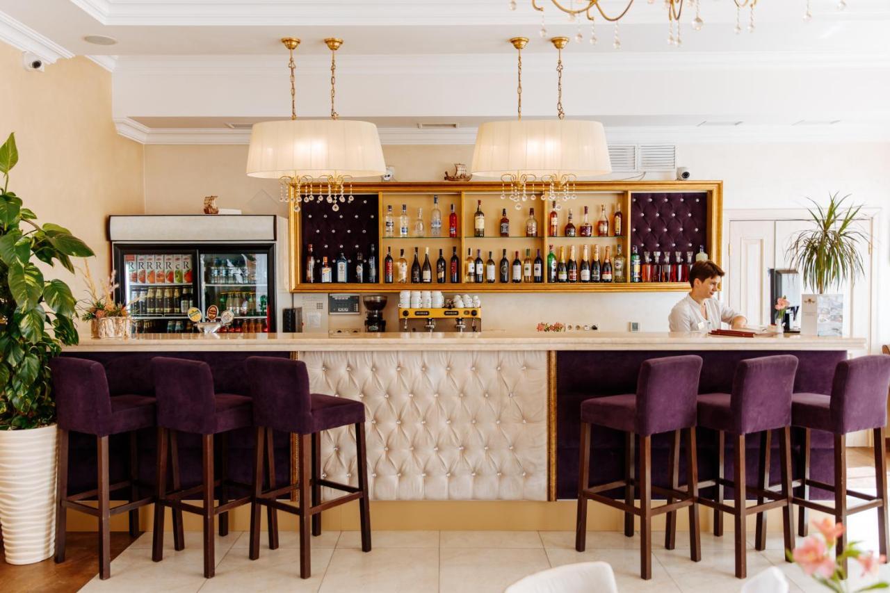 Argo Hotel Lviv Ngoại thất bức ảnh